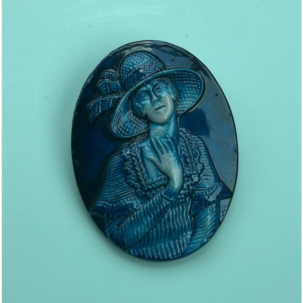 Vintage Art Deco Revival Blue Resin Cameo Brooch, Flapper Girl, Made in Israel